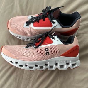 On Cloud - Cloudstratus rose red
